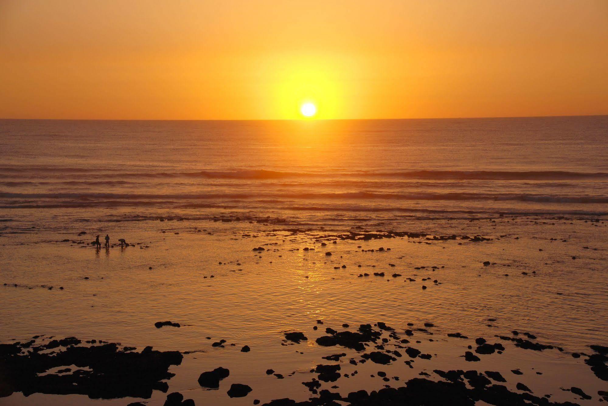 Azayla Hotel Asilah Buitenkant foto