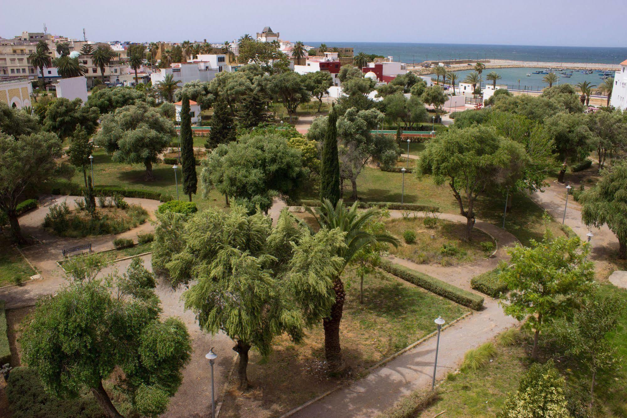 Azayla Hotel Asilah Buitenkant foto